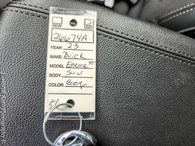 Used 2023 Buick Encore GX Select w/ Sport Touring Package FWD image 26