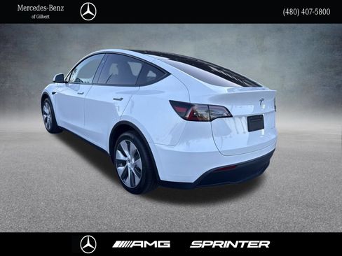 Used 2023 Tesla Model Y Long Range AWD/4WD image 4