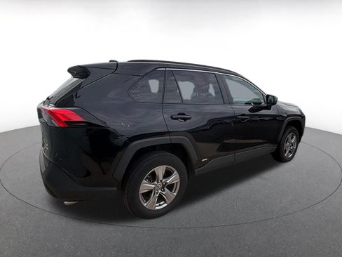 Used 2025 Toyota RAV4 LE AWD/4WD image 13