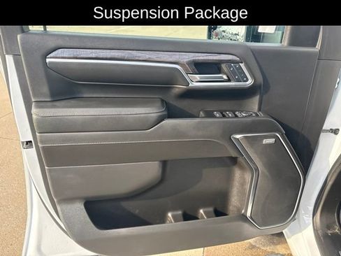 Used 2024 Chevrolet Silverado 2500 LTZ w/ LTZ Premium Package AWD/4WD image 13