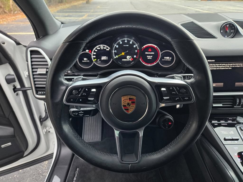Used 2023 Porsche Cayenne Platinum Edition AWD/4WD image 23