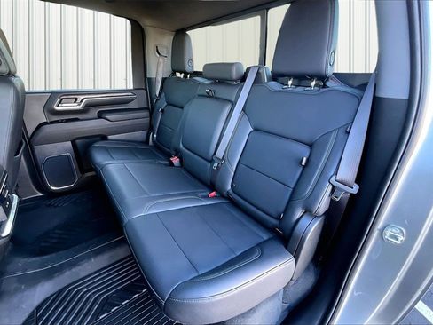 Used 2024 Chevrolet Silverado 2500 LTZ w/ LTZ Plus Package image 19