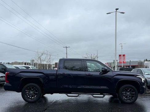 Used 2023 Toyota Tundra Platinum image 6