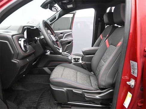 Certified 2024 Chevrolet Colorado Z71 w/ Advanced Trailering Package image 10