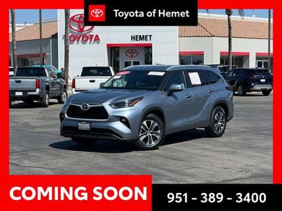 Used 2024 Toyota Highlander XLE