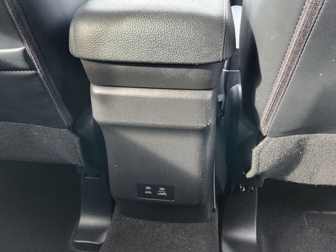 Used 2024 Mitsubishi Outlander Sport AWD image 21