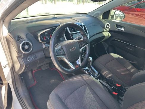 Used 2018 Chevrolet Sonic LT image 16