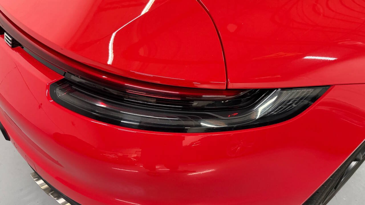 Used 2020 Porsche 911 Carrera S RWD image 10