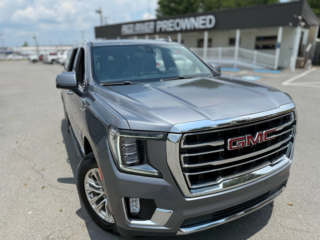 Used 2021 GMC Yukon XL SLT w/ SLT Luxury Plus Package AWD/4WD image 13
