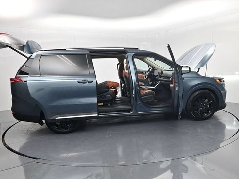 Used 2024 Kia Carnival SX Prestige FWD image 58