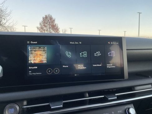 New 2025 Hyundai Tucson SE image 12