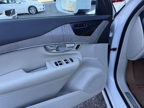 Certified 2023 Volvo XC90 B6 Plus w/ Protection Package Premier image 20