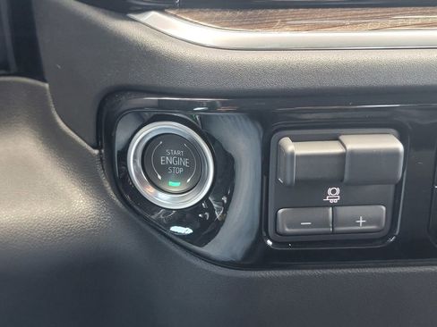 Used 2025 Chevrolet Silverado 1500 RST w/ Dark Appearance Package image 29