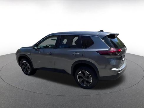 Used 2025 Nissan Rogue SV AWD/4WD image 8