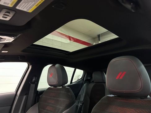 Certified 2024 Dodge Hornet R/T Plus image 34