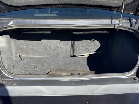 Used 2011 Dodge Challenger R/T w/ Sound Group II image 18