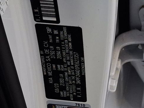 Certified 2023 Kia Forte LXS w/ LXS Technology Package image 25