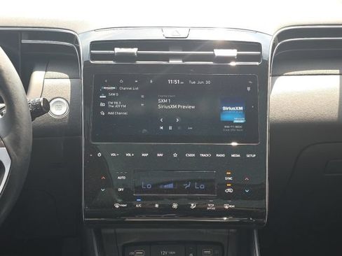 Certified 2024 Hyundai Tucson Limited FWD image 15