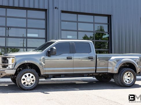 Used 2019 Ford F350 XL w/ STX Appearance Package AWD/4WD image 3