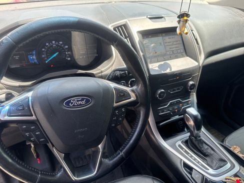 Used 2018 Ford Edge SEL w/ Equipment Group 201A AWD/4WD image 20