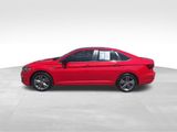 Used 2021 Volkswagen Jetta R-Line image 4