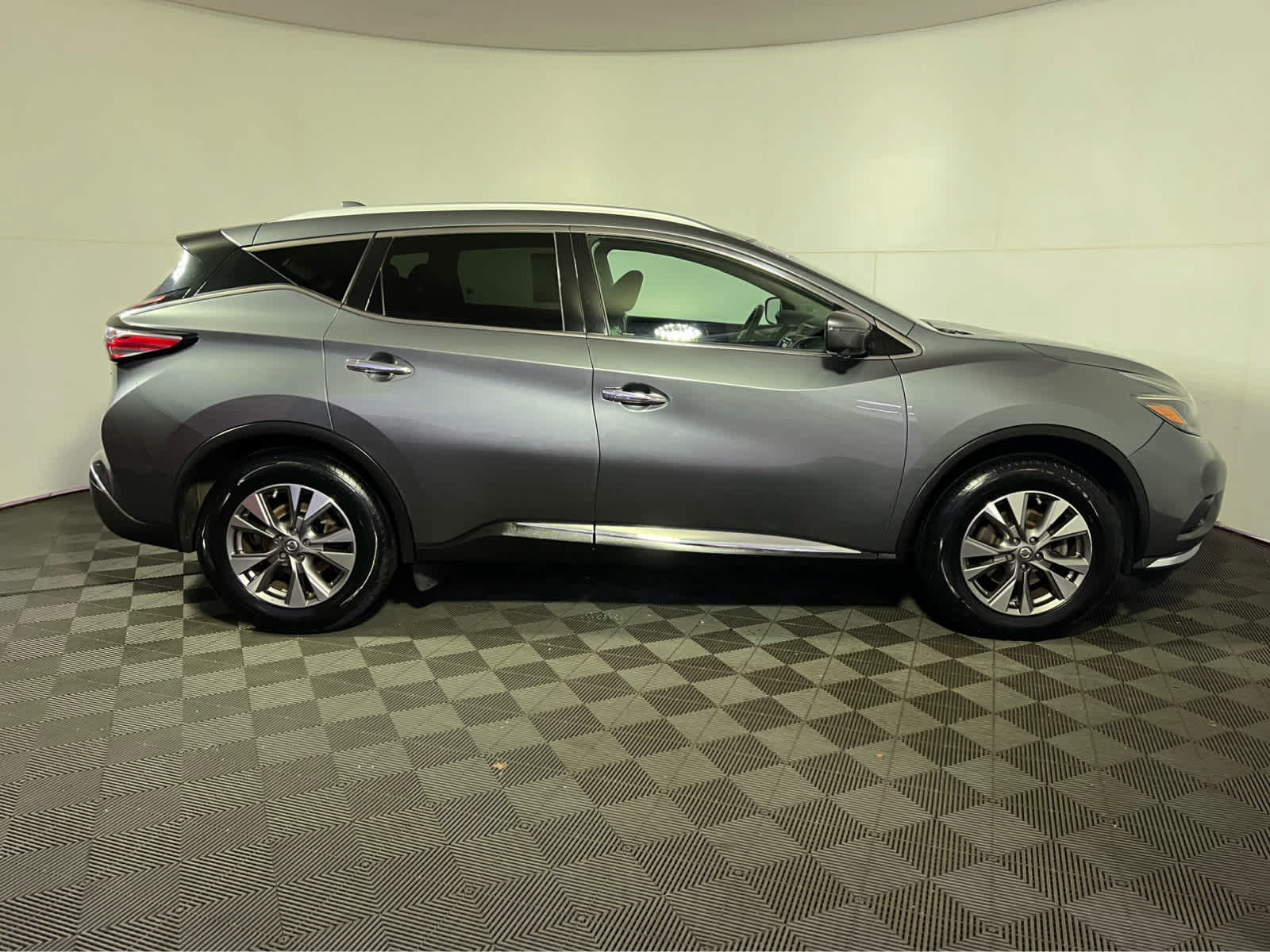 Used 2018 Nissan Murano SL w/ Moonroof Package AWD/4WD image 8