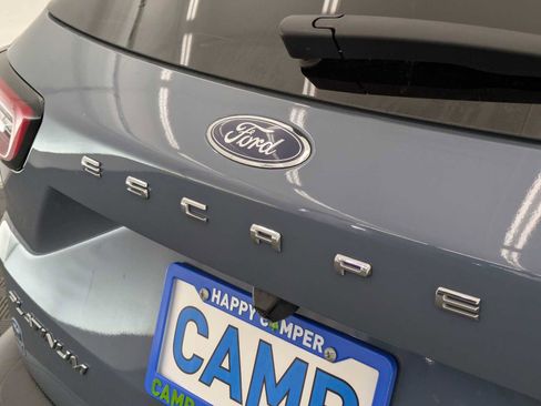 Used 2024 Ford Escape Platinum AWD/4WD image 12