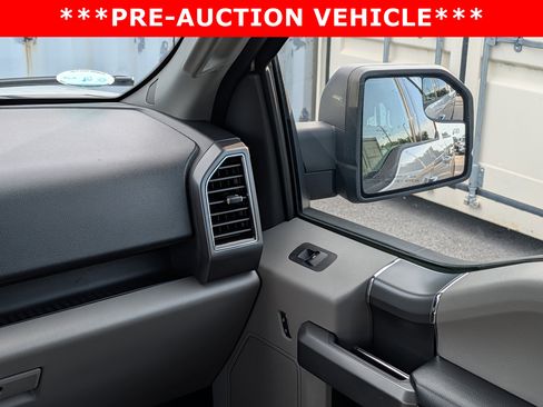 Used 2017 Ford F150 XLT w/ Equipment Group 302A Luxury AWD/4WD image 19