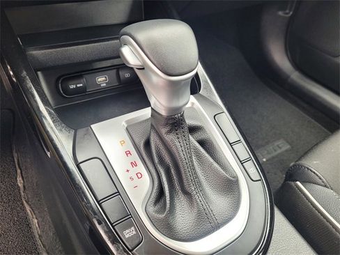 Used 2023 Kia Forte GT-Line image 21