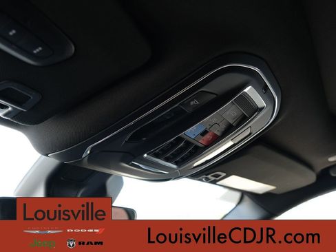 New 2026 Jeep Grand Cherokee Limited AWD/4WD image 17