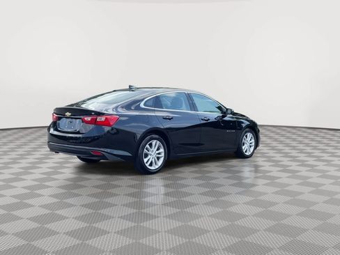 Used 2018 Chevrolet Malibu LT FWD image 8