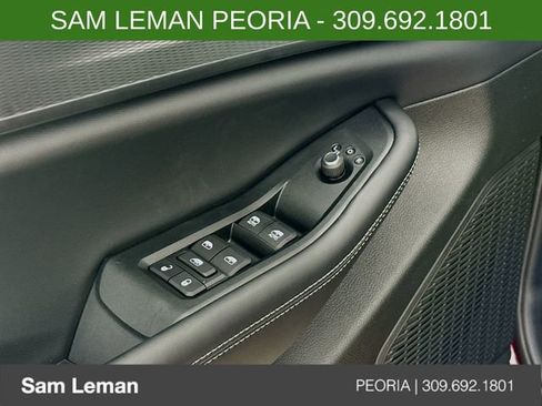 New 2025 Jeep Grand Cherokee Laredo w/ Luxury Tech Group I image 17