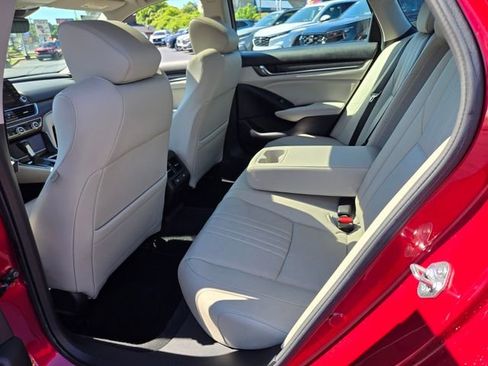 Used 2022 Honda Accord EX-L image 13