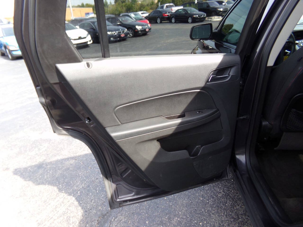 Used 2015 GMC Terrain SLE FWD image 18