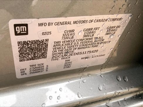 Certified 2025 Chevrolet Silverado 1500 High Country w/ Technology Package image 32