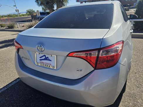 Used 2019 Toyota Corolla LE image 11