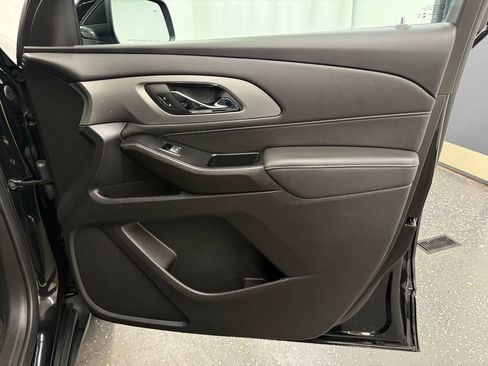 Used 2024 Chevrolet Traverse LT w/ LPO, Floor Liner Package AWD/4WD image 7