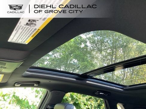 New 2025 Cadillac XT5 Premium Luxury w/ Technology Package AWD/4WD image 17