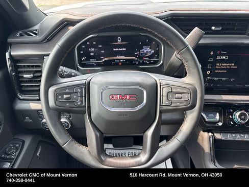 Used 2025 GMC Sierra 2500 AT4 w/ Technology Package AWD/4WD image 18