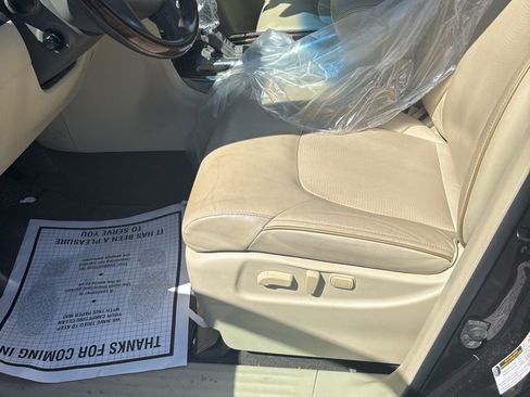 Used 2017 INFINITI QX80 4WD w/ Driver Assistance Package image 5