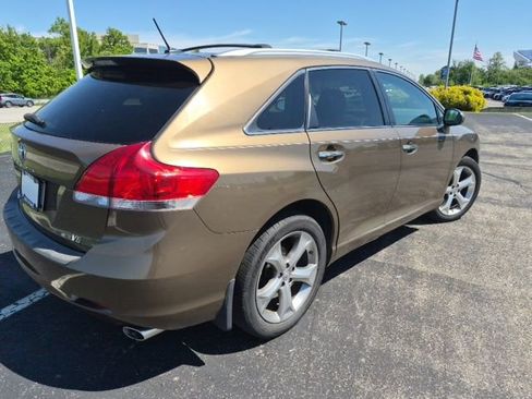 Used 2009 Toyota Venza FWD image 6