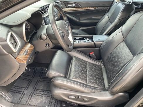 Used 2018 Nissan Maxima Platinum image 10