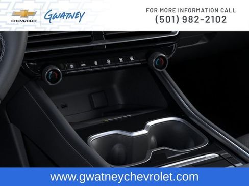 New 2026 Chevrolet Traverse LT w/ Midnight/Sport Edition FWD image 23