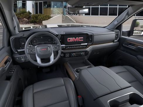 New 2026 GMC Sierra 2500 SLT w/ SLT Premium Package image 15