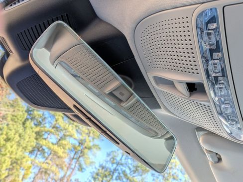 Used 2022 Mercedes-Benz E 350 4MATIC Sedan image 29