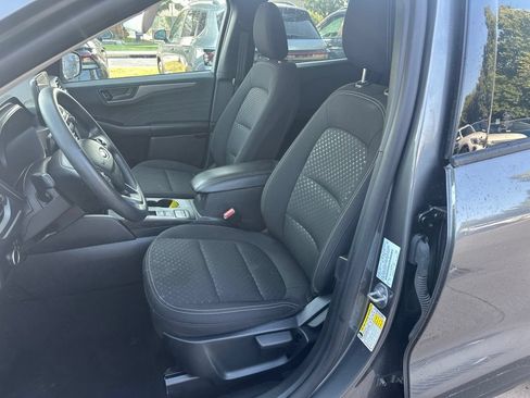Used 2025 Ford Escape Active FWD image 18