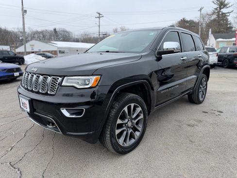 Used 2018 Jeep Grand Cherokee Overland image 8
