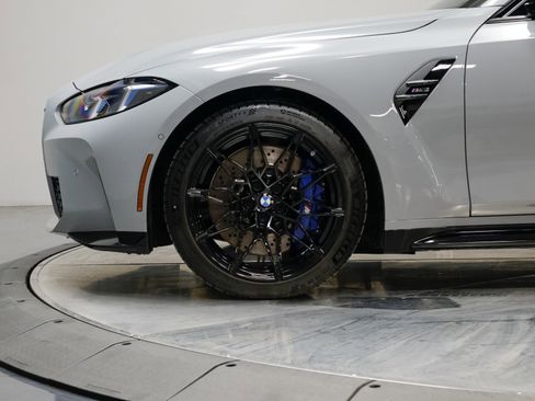Used 2025 BMW M3 w/ Executive Package image 22