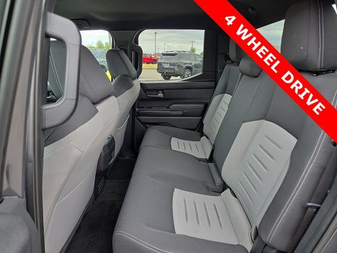 Used 2024 Toyota Tacoma TRD Off-Road AWD/4WD image 10