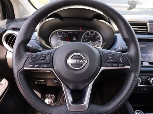 Certified 2025 Nissan Versa SV FWD image 6